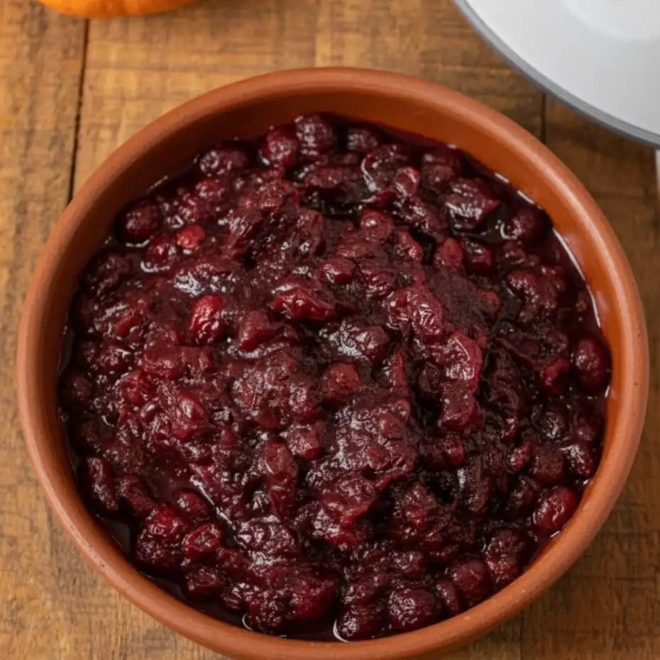 Slow Cooker Cranberry Sauce