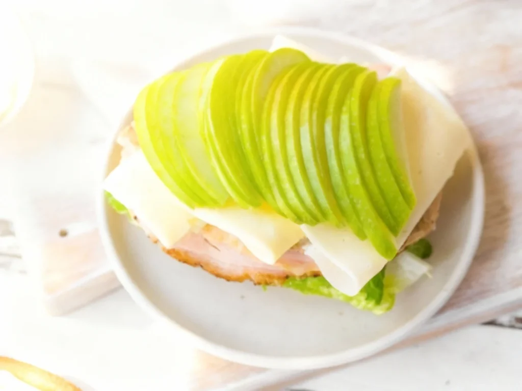 Turkey Havarti and Apple Sandwich