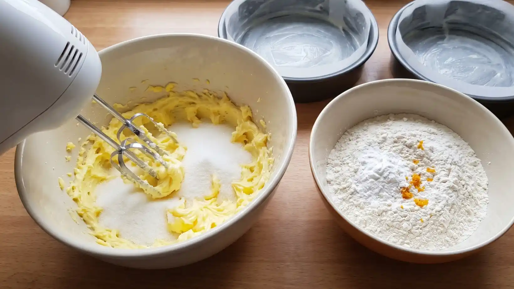 Cannoli Cake Recipe
