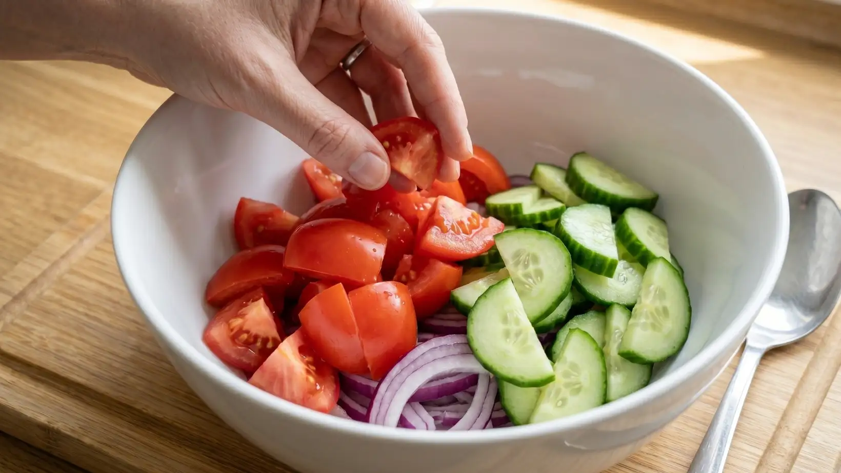 tomato cucumber onion salad